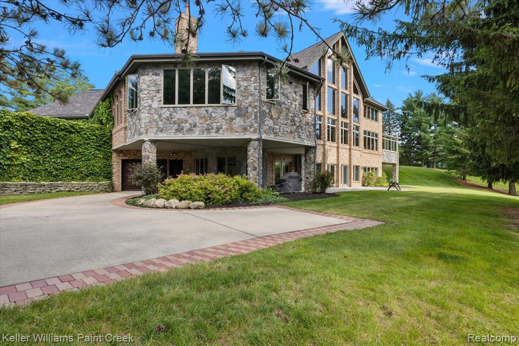 main property photo 94