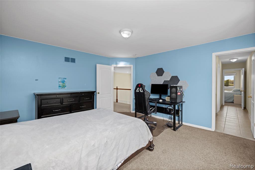 main property photo 52