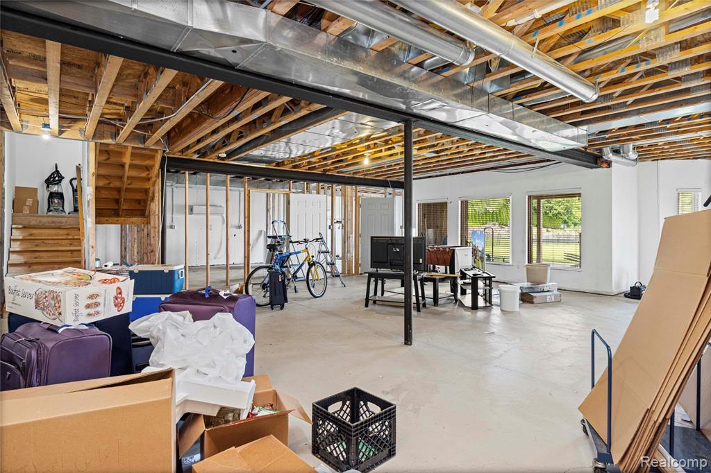 main property photo 59