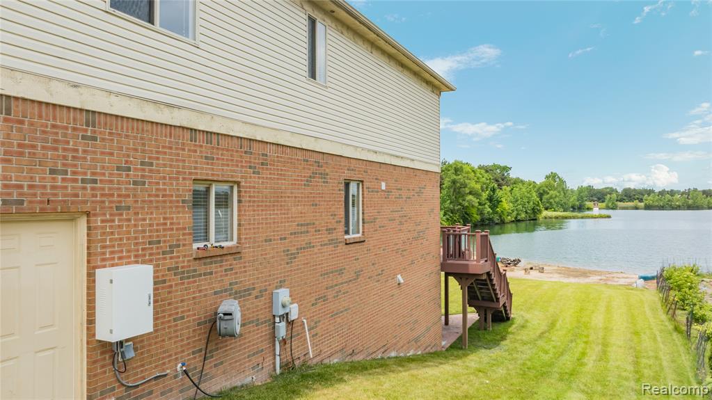main property photo 73