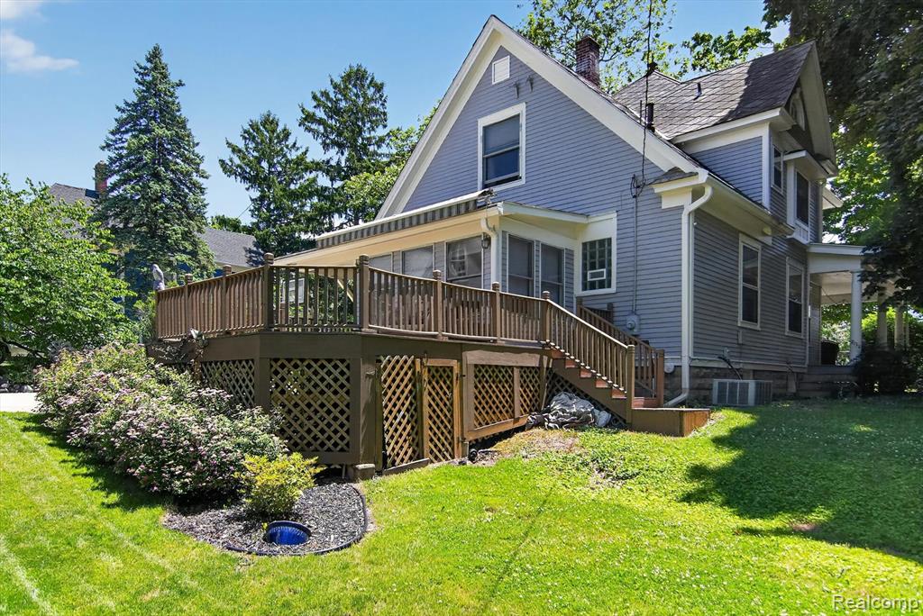 main property photo 49