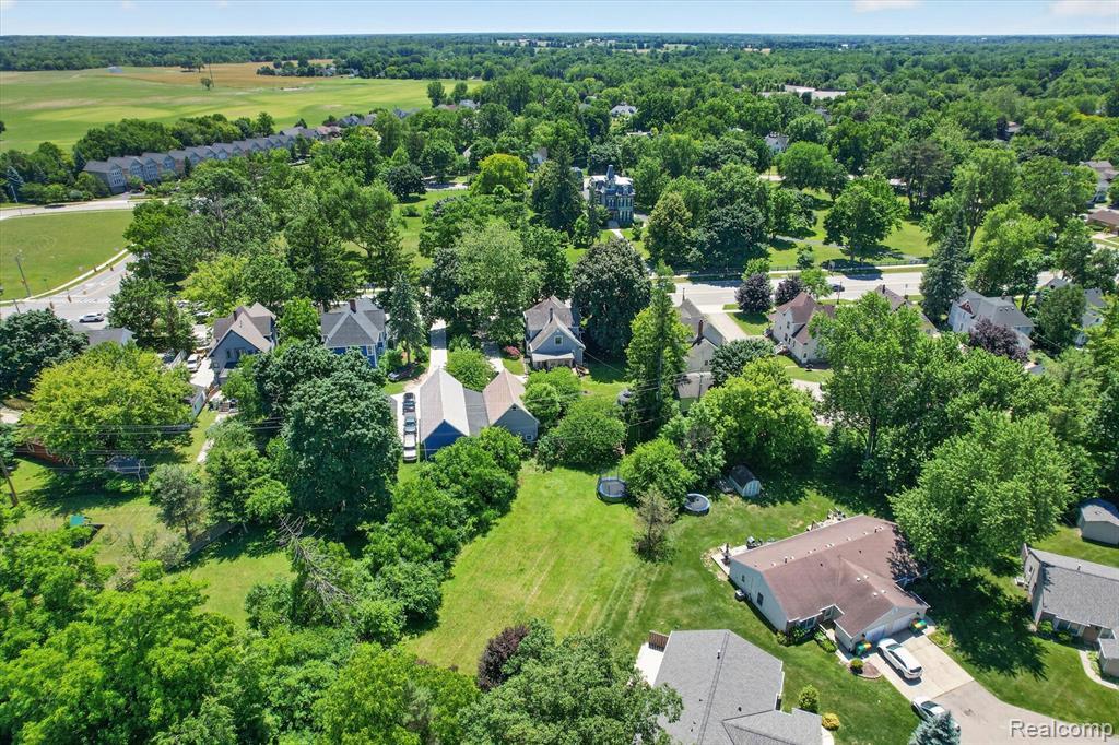 main property photo 69