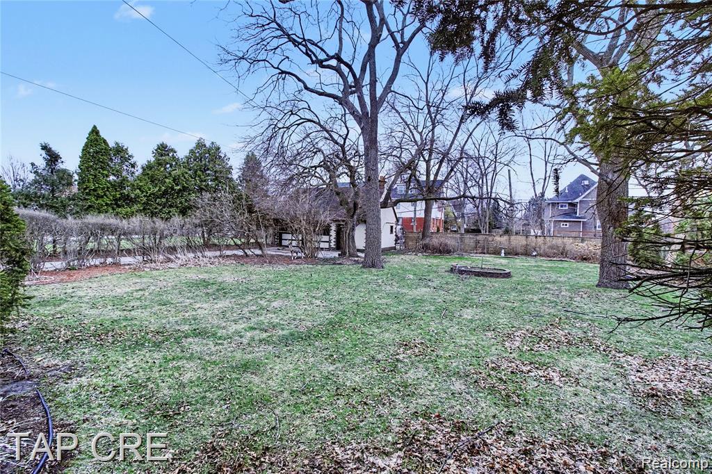 main property photo 38