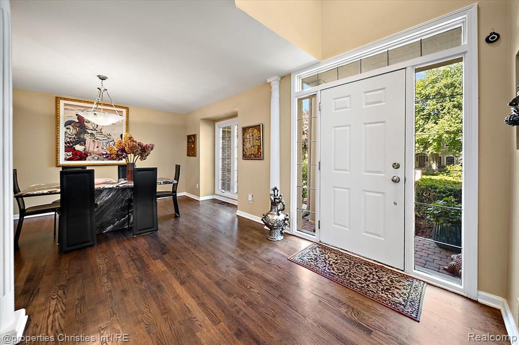 main property photo 3