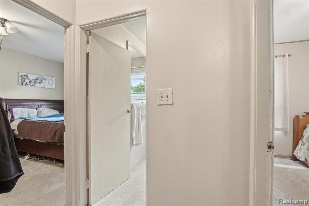 property viewer photo 18
