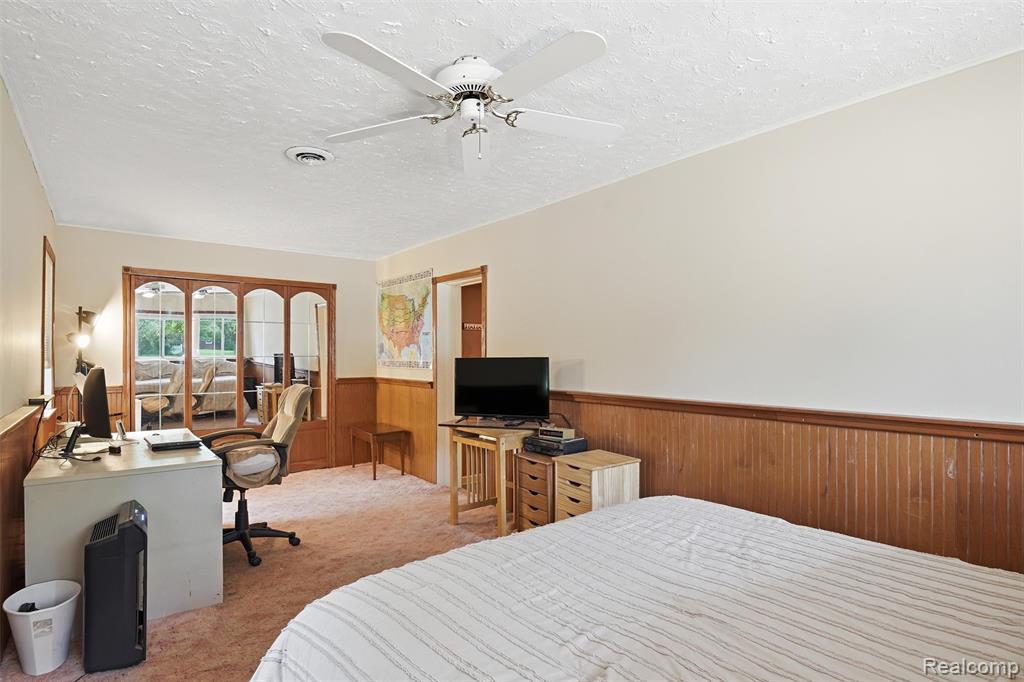 property viewer photo 34