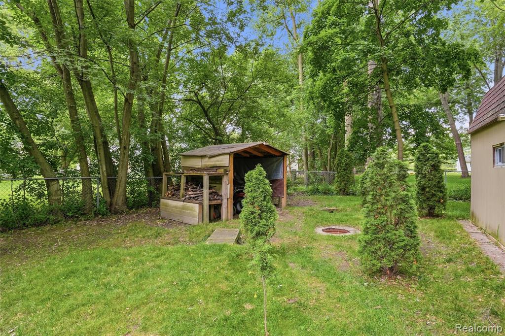 property viewer photo 46