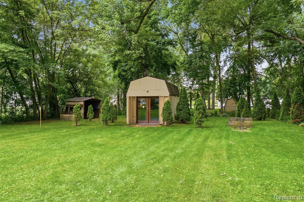 property viewer photo 48