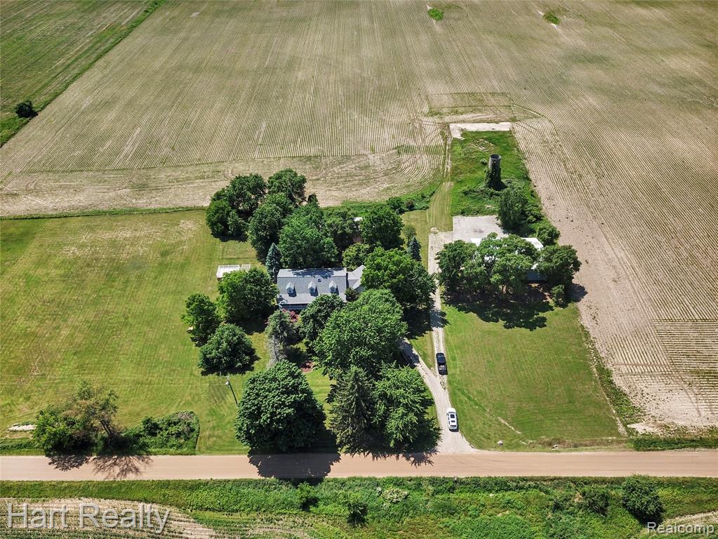 main property photo 48