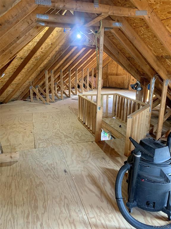 main property photo 80