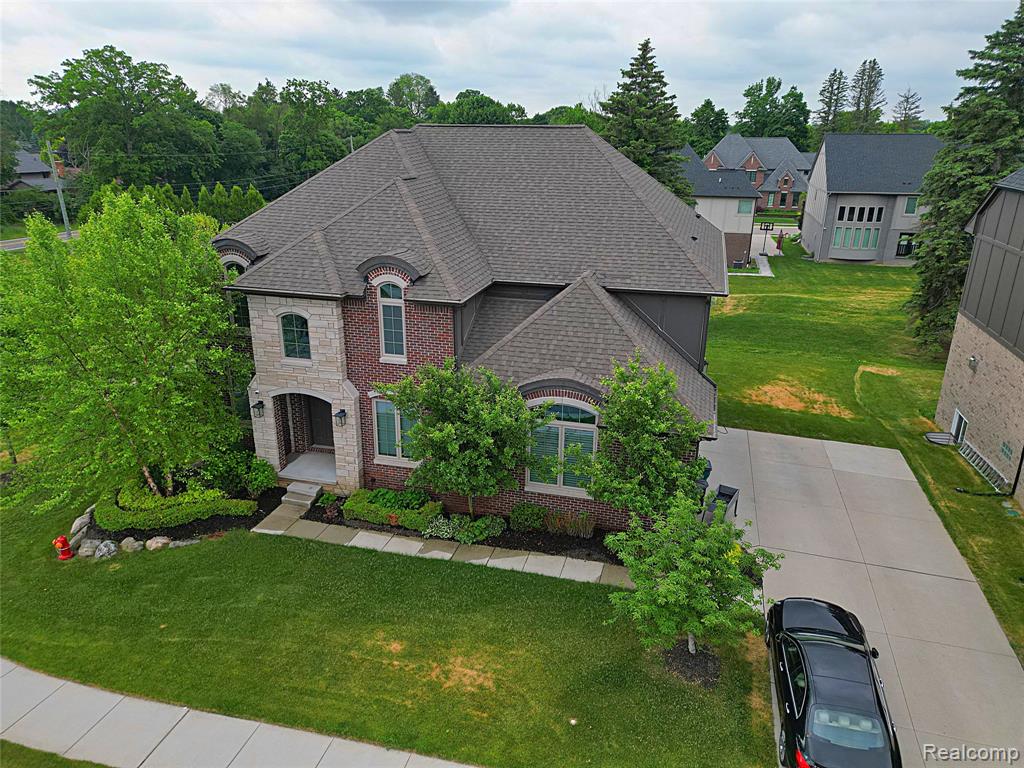 main property photo 61