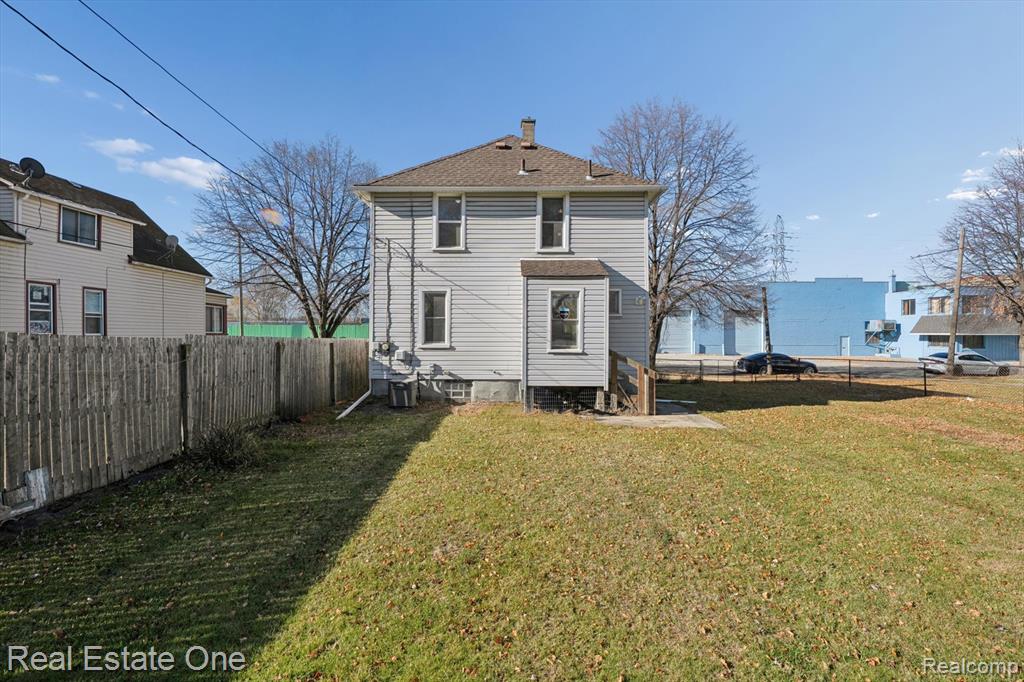 main property photo 44