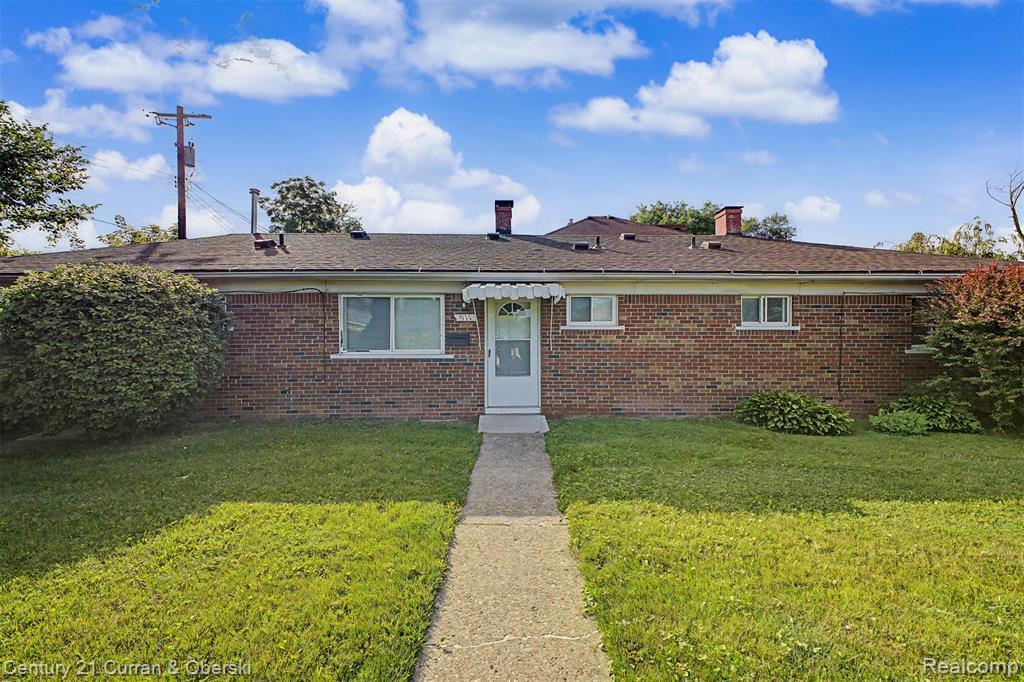 main property photo 12