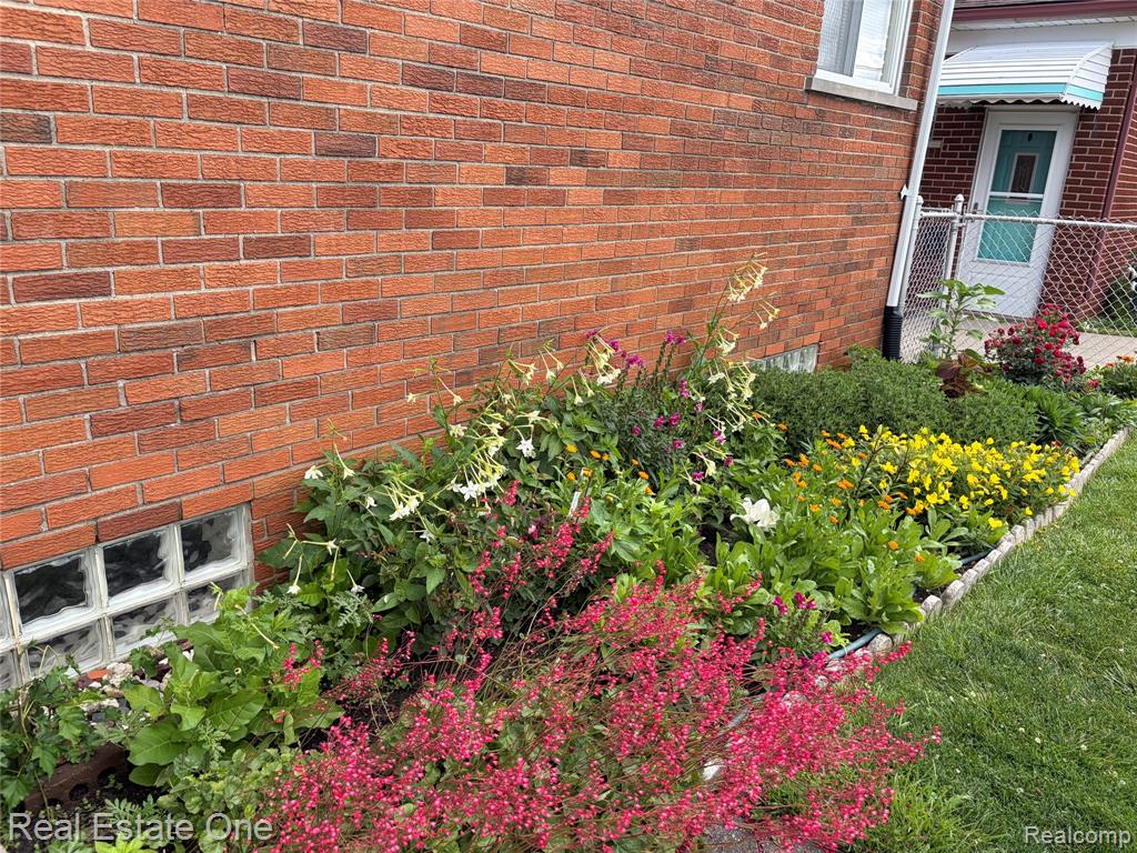 property viewer photo 22