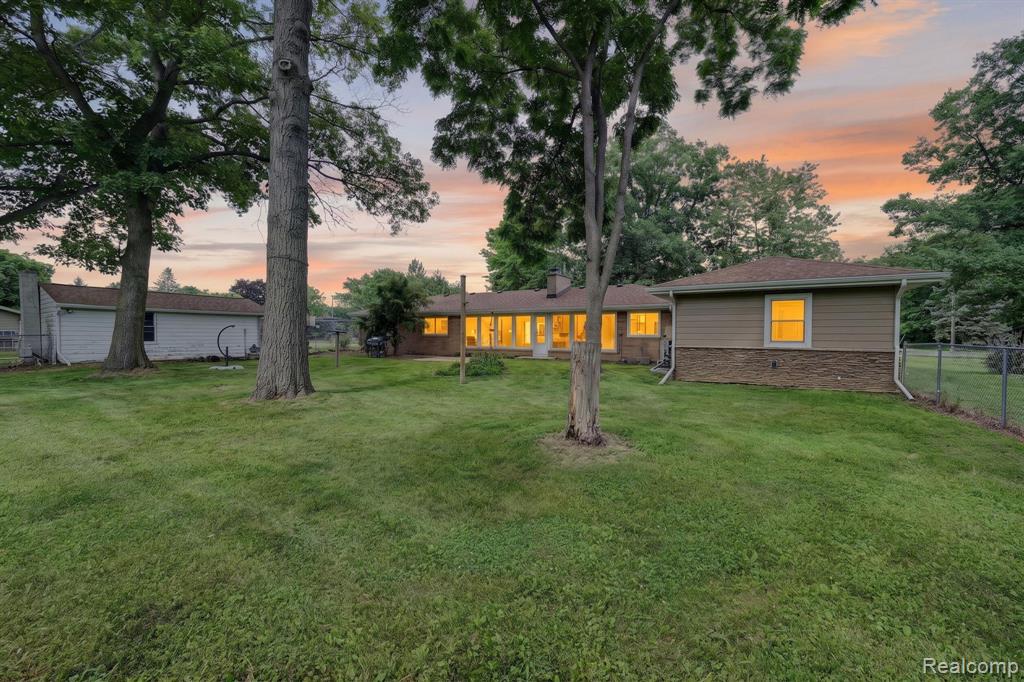 main property photo 49