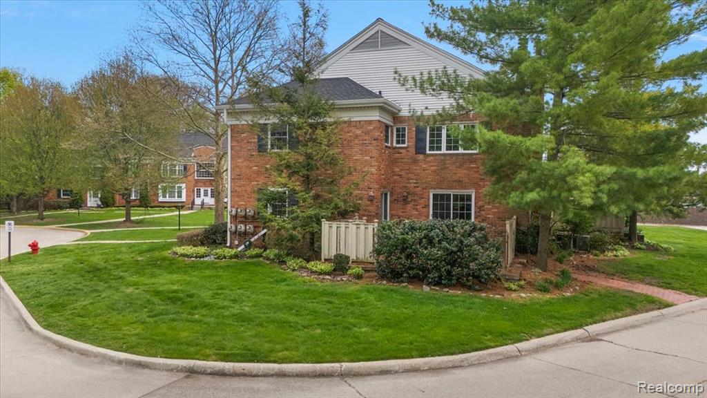 main property photo 45