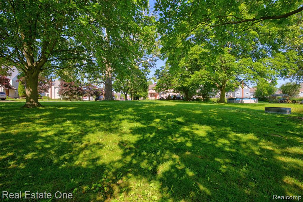 main property photo 54