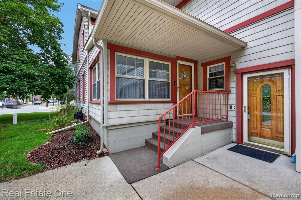 main property photo 77