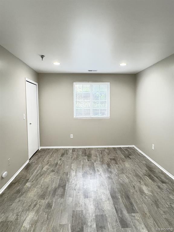 property viewer photo 13