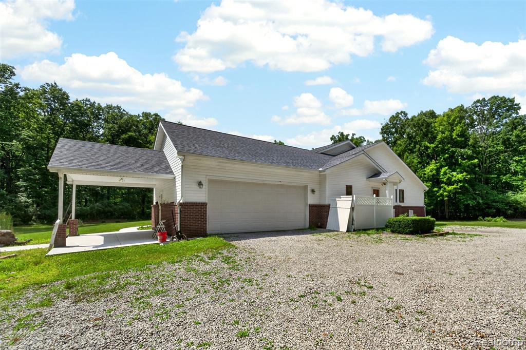 main property photo 67