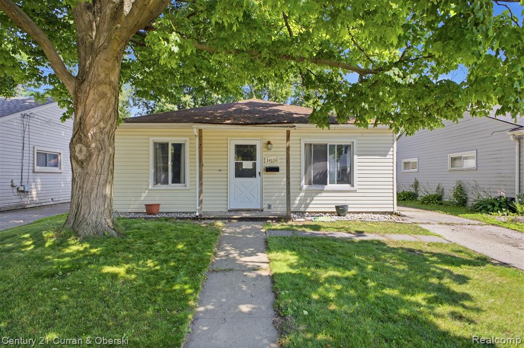main property photo 1