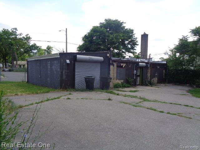 main property photo 4