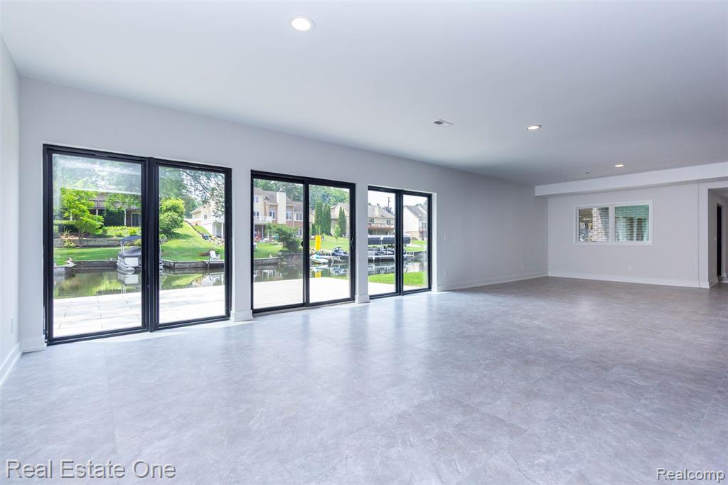 main property photo 61