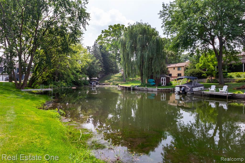 main property photo 70