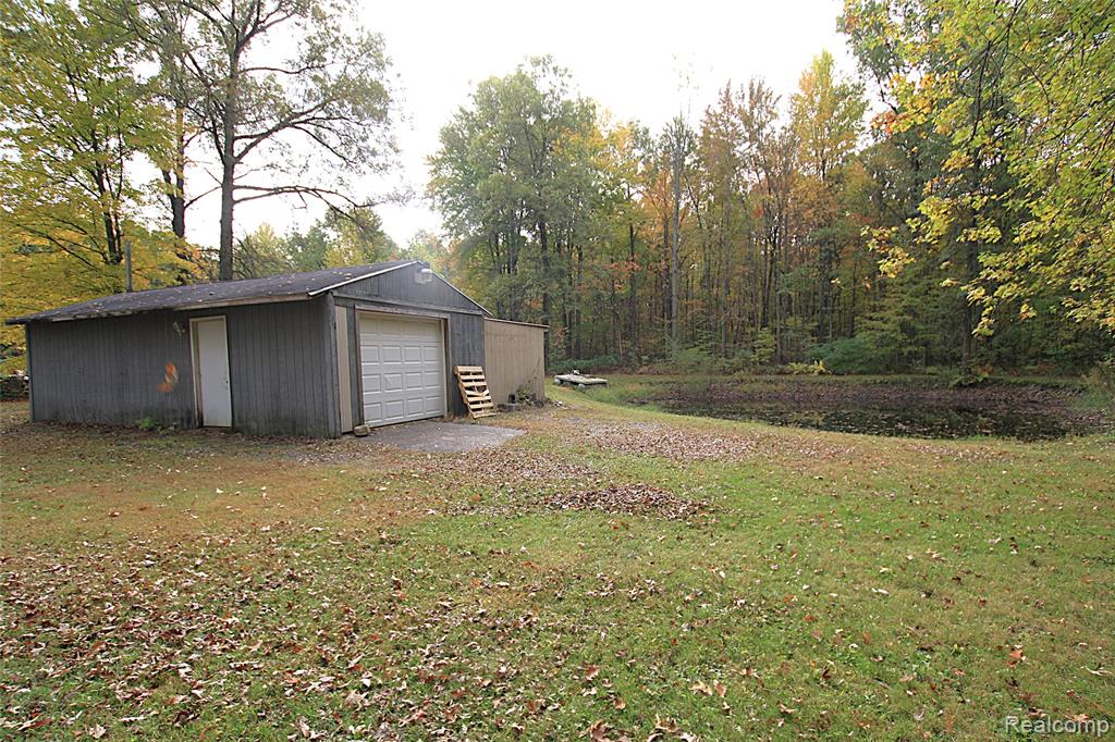 main property photo 8