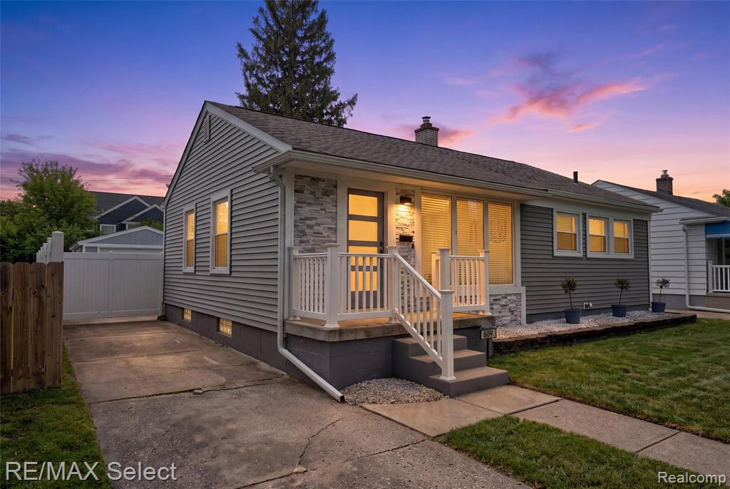 main property photo 2