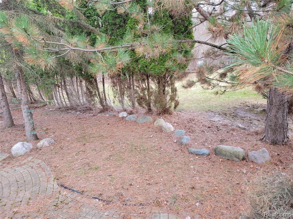 main property photo 19