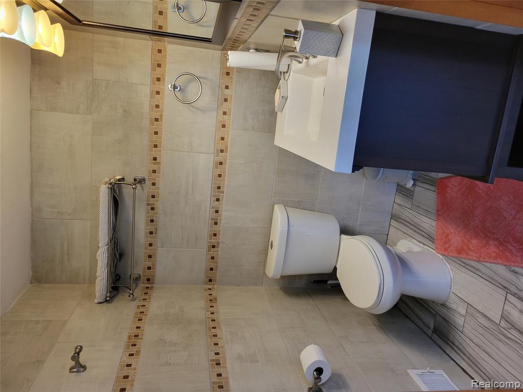 main property photo 72