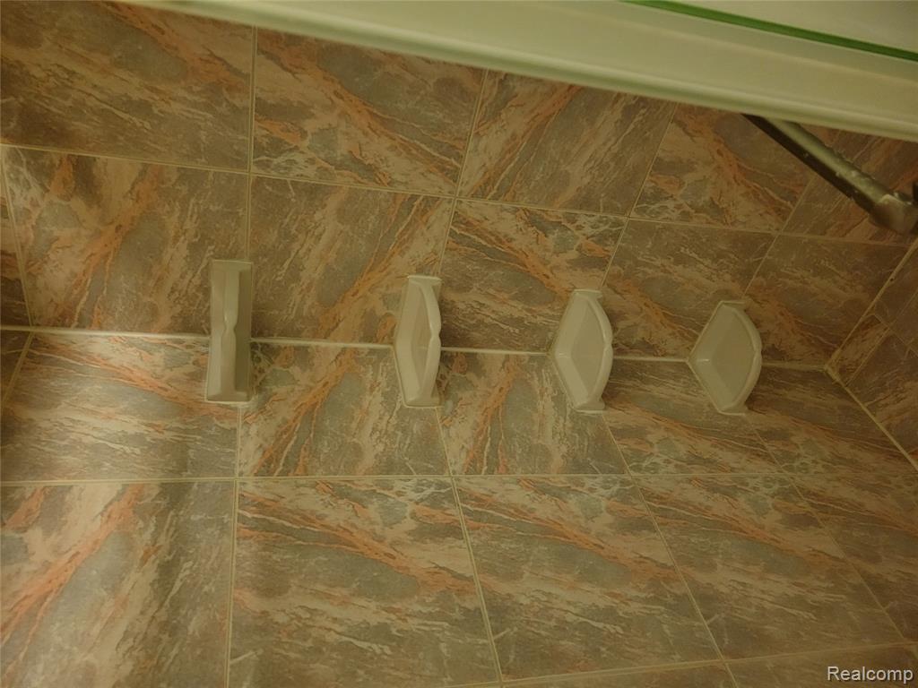 main property photo 85