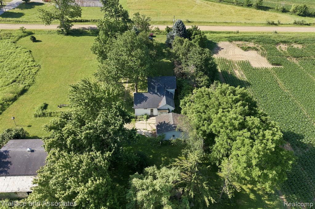 main property photo 47