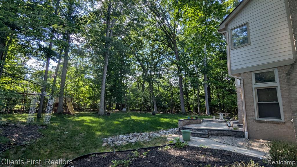 property viewer photo 29