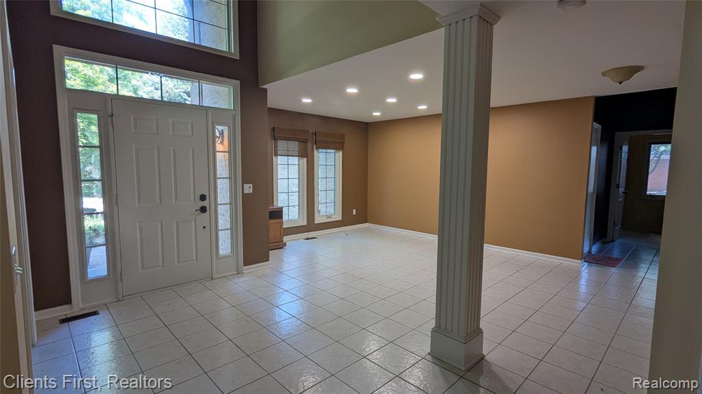 property viewer photo 33