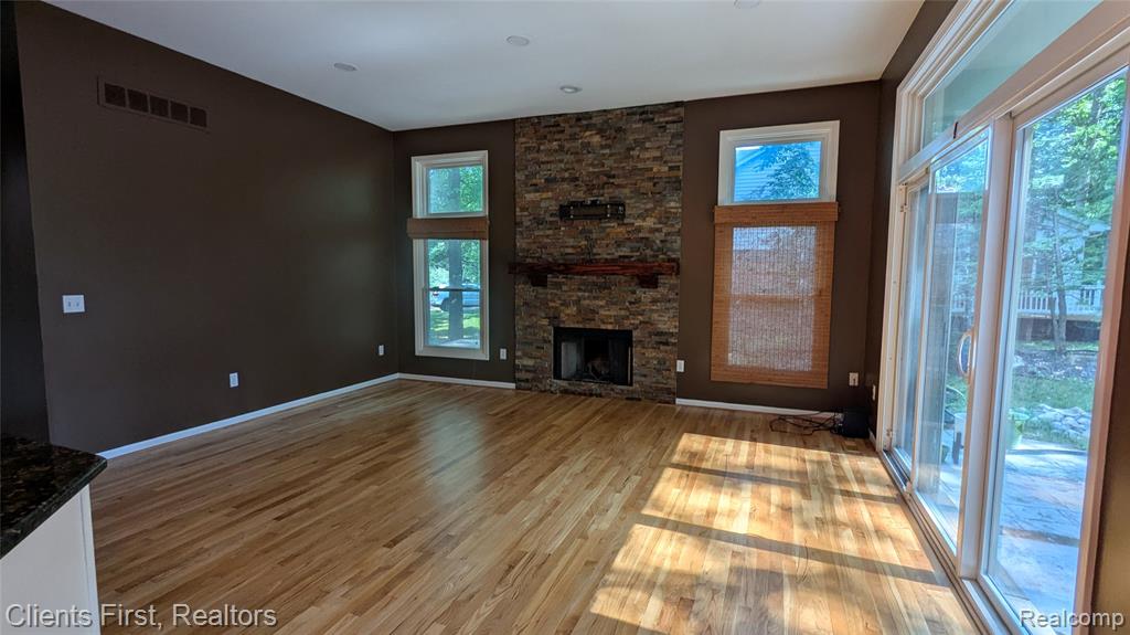 property viewer photo 39