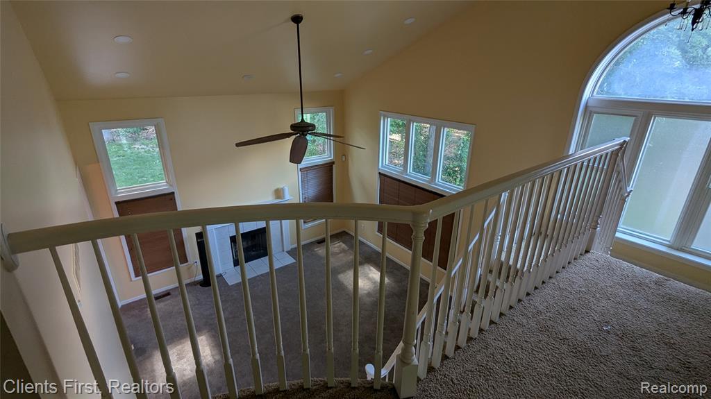 property viewer photo 50