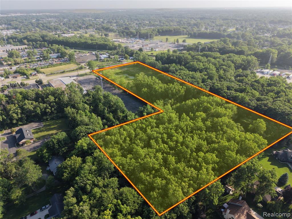 main property photo 15