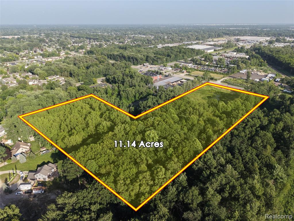 main property photo 8