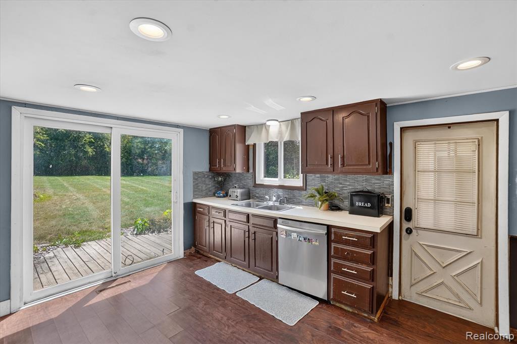 property viewer photo 15