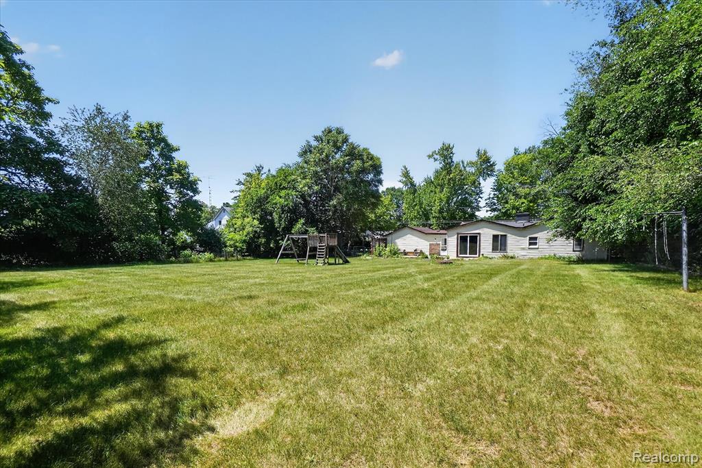 property viewer photo 31