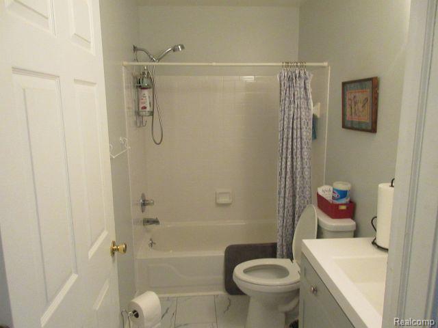 property viewer photo 28