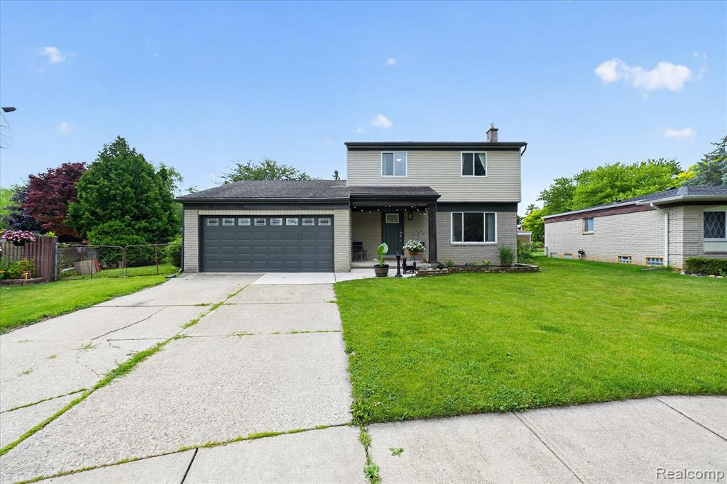 main property photo 2