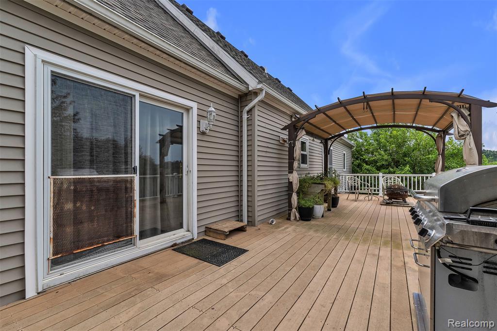main property photo 64