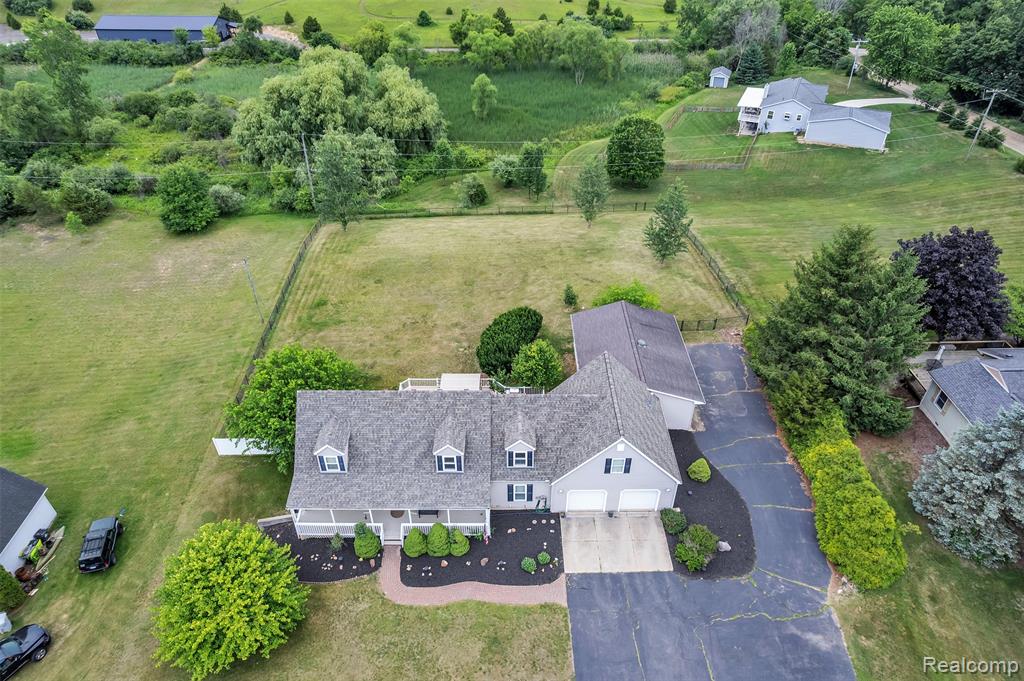 main property photo 82
