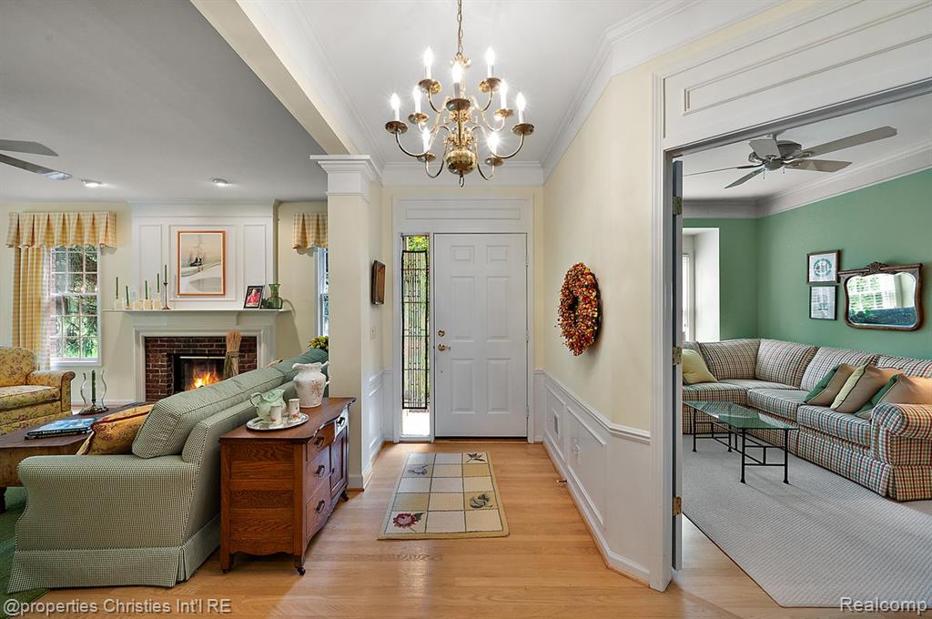 property viewer photo 6
