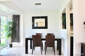 property viewer photo 6