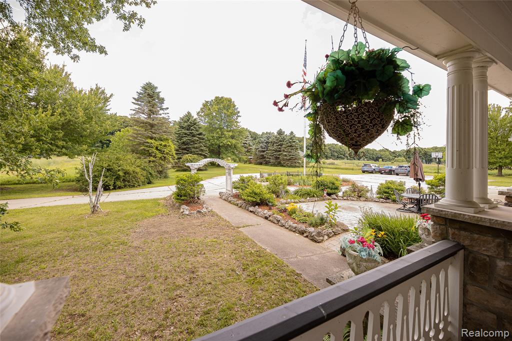 main property photo 74