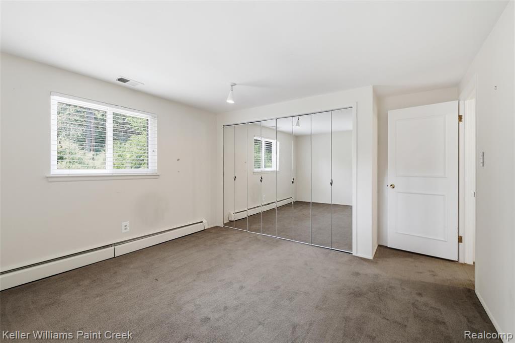 property viewer photo 25